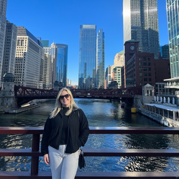 Meet your Posher, Grace - Picture 2 of 3